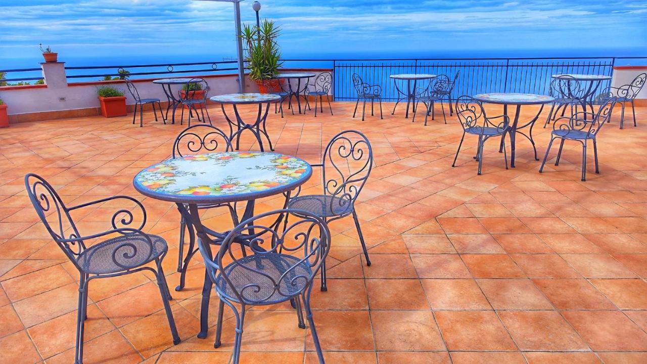 Hotel Le Marelle Furore Exteriér fotografie